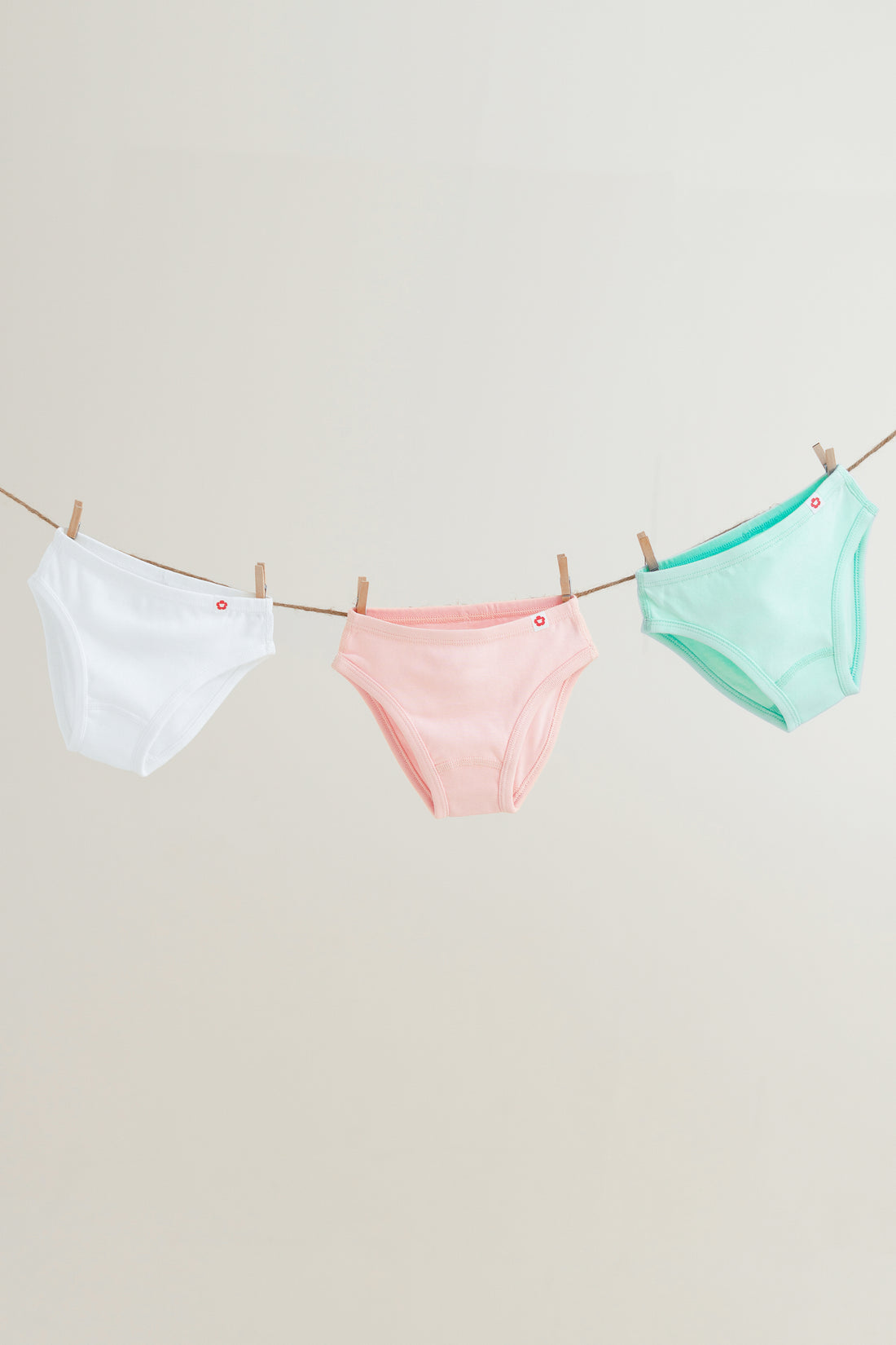 3-Pack Solid Hipster Underwear in Organic Cotton